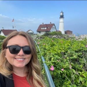 Meet your Posher, Brittney